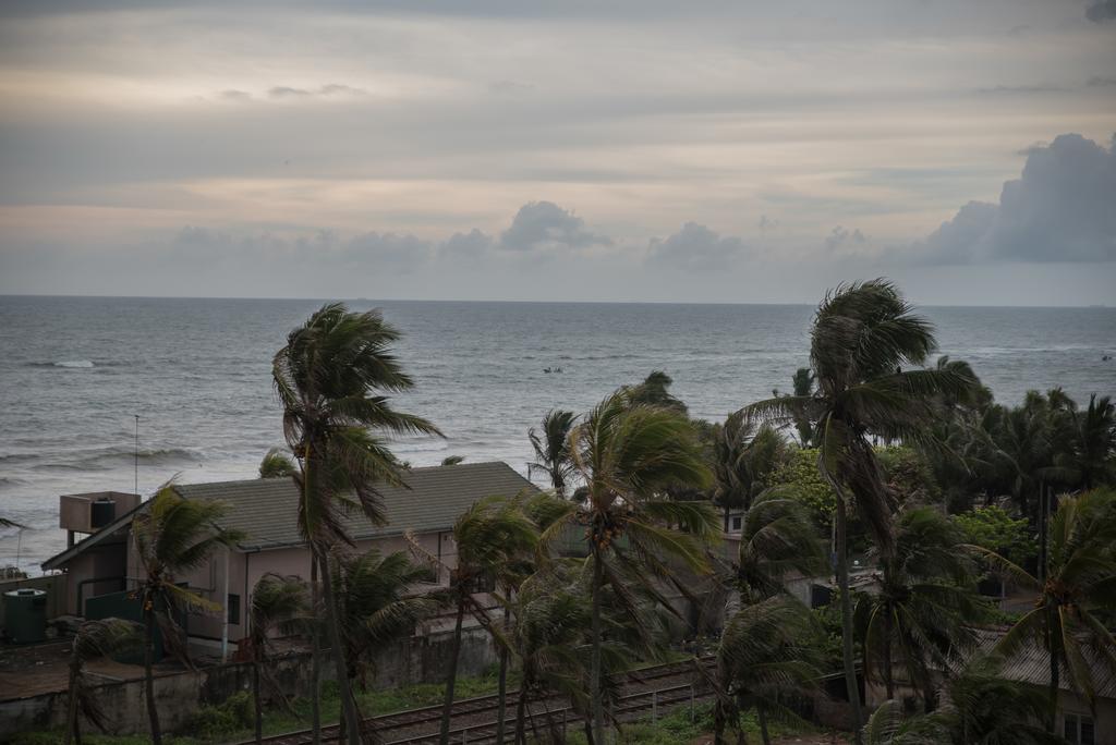 Cozy Sea View Luxury Apartment, Fully Furnished, 2 Bedrooms, 2 Bathrooms Dehiwala-Mount Lavinia Exterior foto